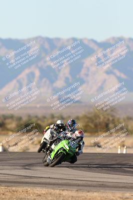 media/Dec-07-2025-CVMA (Sun) [[3e7d2de5dc]]/Race 17-Amateur Formula Middleweight/